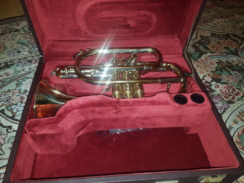 کورنت ( besson)