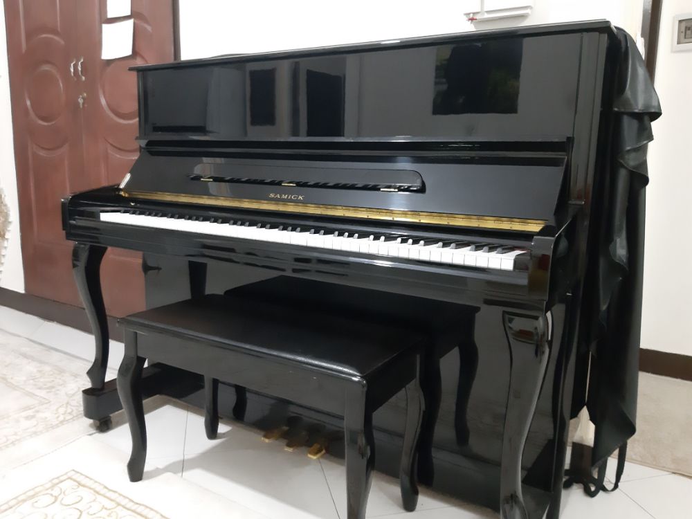 پیانو آکوستیک Samick JS-121FD