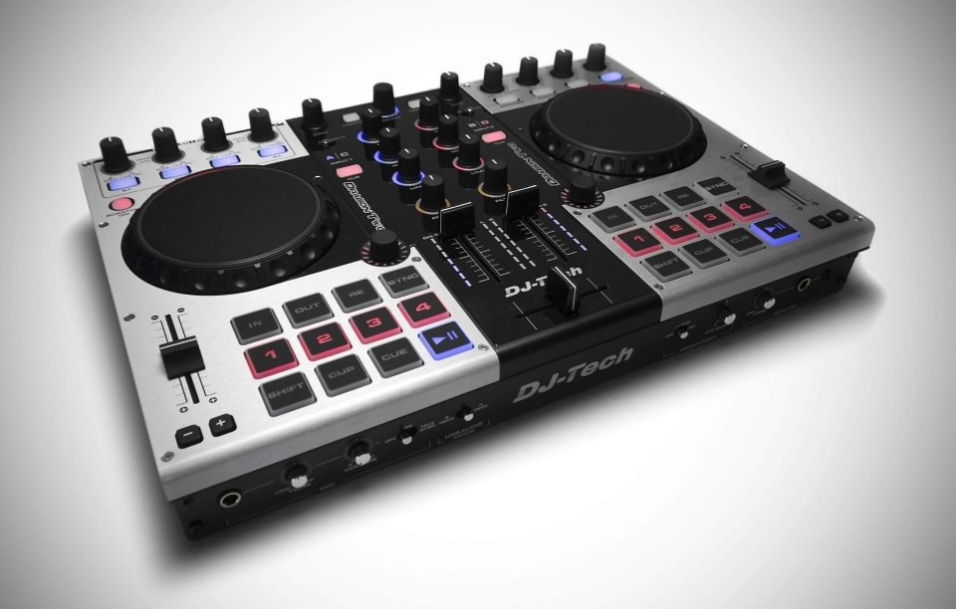 دی جی کنترلر dj controler