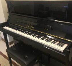 پیانو آکوستیک TOYO ژاپن