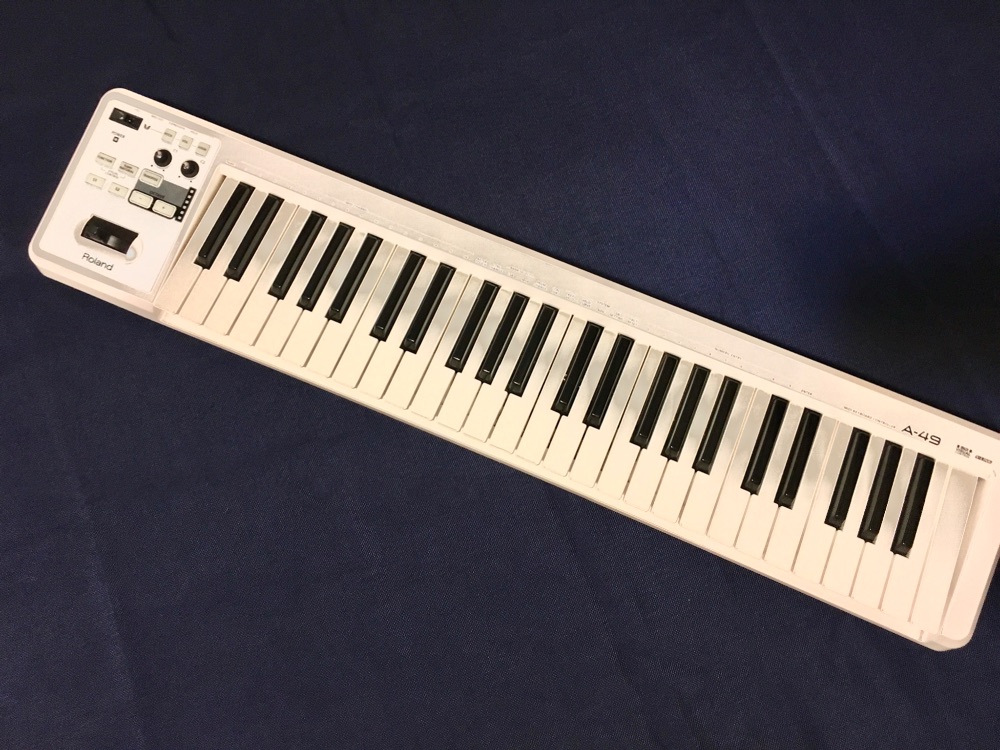 ميدى كنترلر Roland-a49