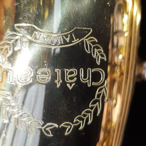 saxophone alto chateau vch-221l signature