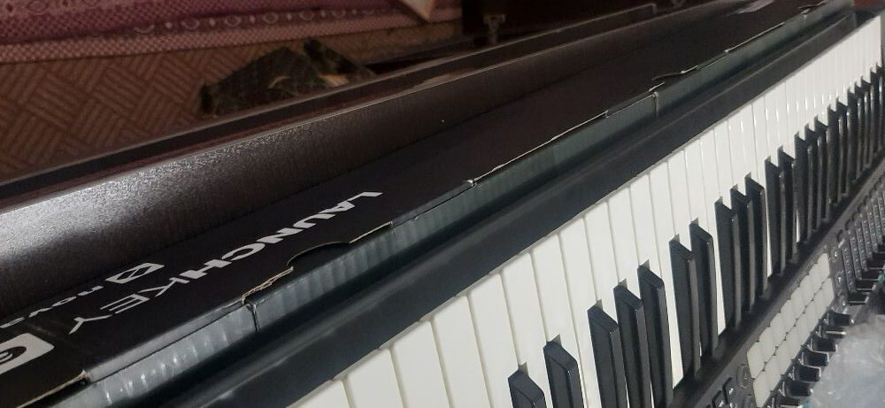 میدی کنترلر Novation Launchkey 61 MKII
