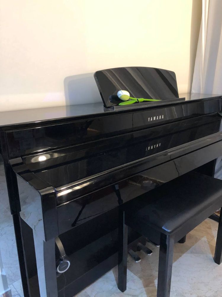 پیانو Yamaha CLP 635 مشکی پولیشی