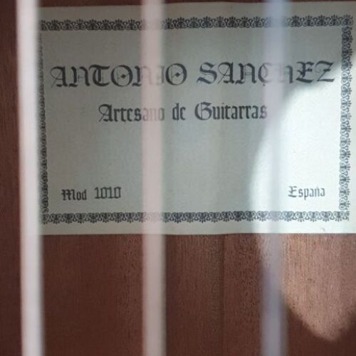 گیتار آنتونیو سانچز مدل ۱۰۱۰